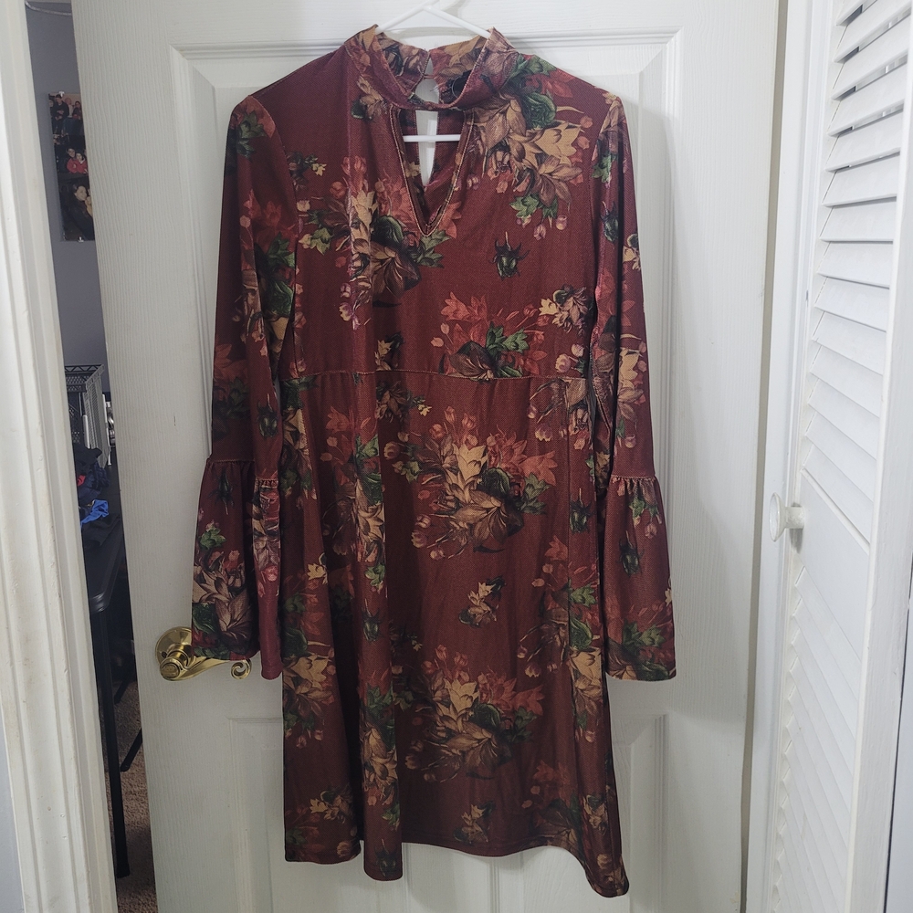Suzanne Betro Autumn Leaf Print Dress